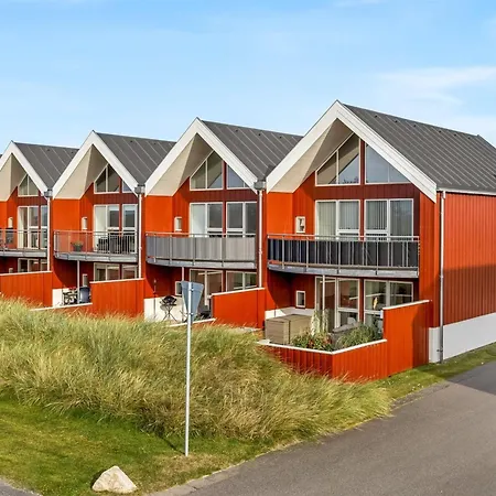 Semesterbostad Janik - 700m From The Sea By Interhome *