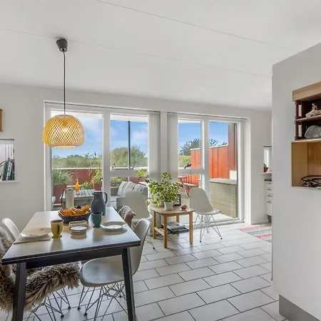 Дом отдыха Janik - 700m From The Sea By Interhome Лёккен